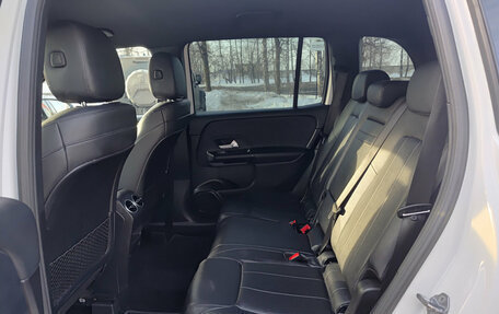 Mercedes-Benz GLB, 2019 год, 2 900 000 рублей, 15 фотография