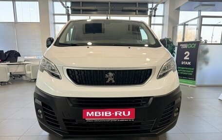 Peugeot Expert, 2018 год, 1 870 000 рублей, 2 фотография
