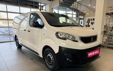 Peugeot Expert, 2018 год, 1 870 000 рублей, 3 фотография