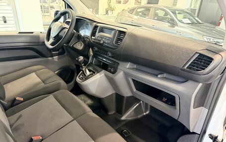 Peugeot Expert, 2018 год, 1 870 000 рублей, 18 фотография