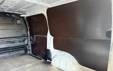 Peugeot Expert, 2018 год, 1 870 000 рублей, 17 фотография