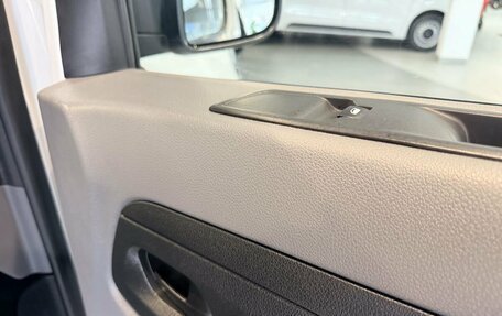 Peugeot Expert, 2018 год, 1 870 000 рублей, 21 фотография