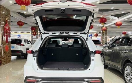 Toyota Harrier, 2024 год, 4 113 000 рублей, 15 фотография