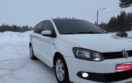 Volkswagen Polo VI (EU Market), 2012 год, 670 000 рублей, 1 фотография