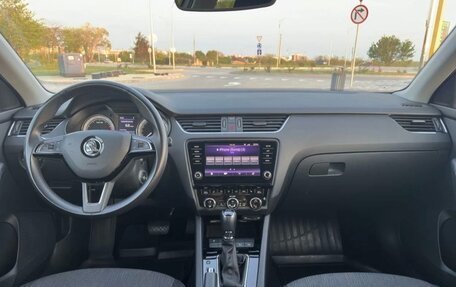 Skoda Octavia, 2017 год, 2 050 000 рублей, 6 фотография