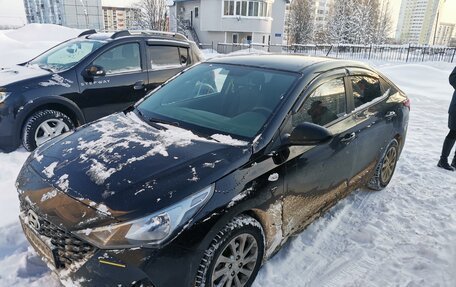 Hyundai Solaris II рестайлинг, 2021 год, 1 390 000 рублей, 5 фотография