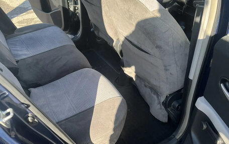 Toyota Yaris III рестайлинг, 2007 год, 490 000 рублей, 12 фотография