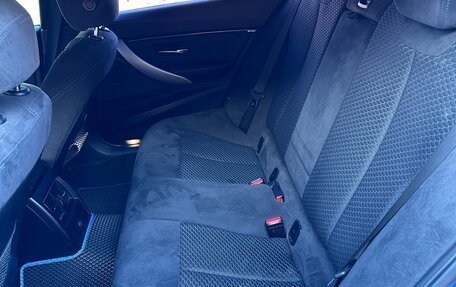 BMW 3 серия, 2017 год, 2 790 000 рублей, 10 фотография