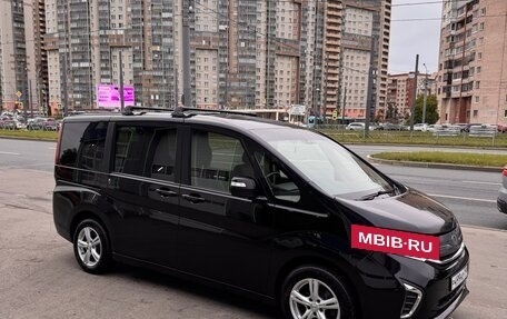 Honda Stepwgn IV, 2018 год, 1 600 000 рублей, 3 фотография