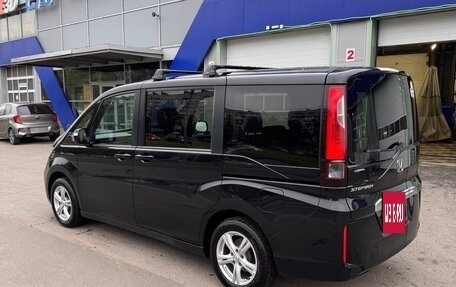 Honda Stepwgn IV, 2018 год, 1 600 000 рублей, 6 фотография