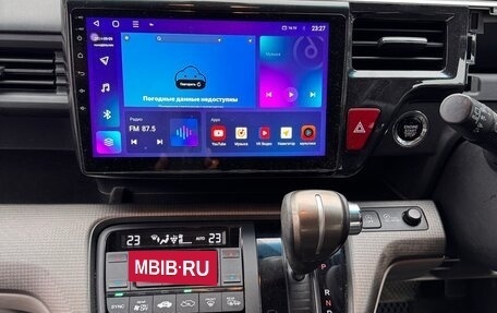 Honda Stepwgn IV, 2018 год, 1 600 000 рублей, 10 фотография