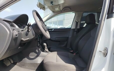 Skoda Rapid I, 2019 год, 1 590 000 рублей, 10 фотография