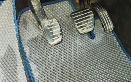 Renault Kangoo II рестайлинг, 2011 год, 900 000 рублей, 16 фотография