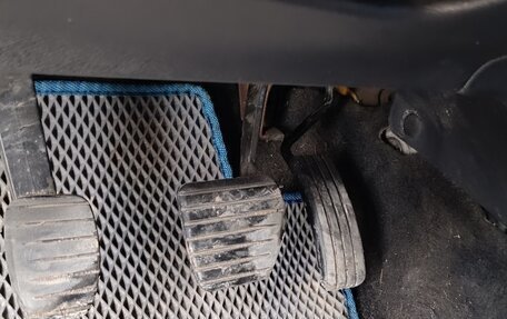 Renault Kangoo II рестайлинг, 2011 год, 900 000 рублей, 12 фотография