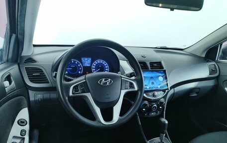 Hyundai Solaris II рестайлинг, 2011 год, 785 000 рублей, 10 фотография