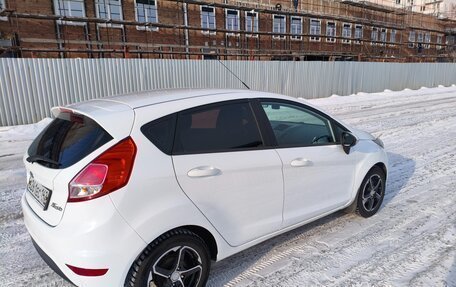 Ford Fiesta, 2015 год, 820 000 рублей, 11 фотография