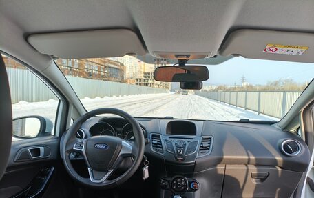 Ford Fiesta, 2015 год, 820 000 рублей, 22 фотография