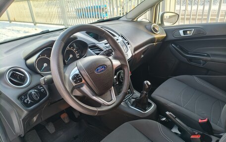 Ford Fiesta, 2015 год, 820 000 рублей, 21 фотография