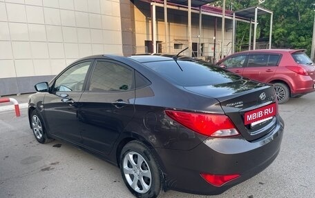 Hyundai Solaris II рестайлинг, 2016 год, 1 050 000 рублей, 3 фотография