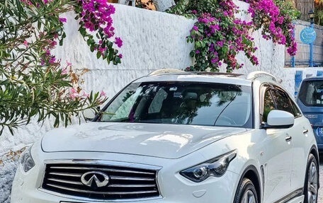 Infiniti QX70, 2013 год, 2 450 000 рублей, 2 фотография