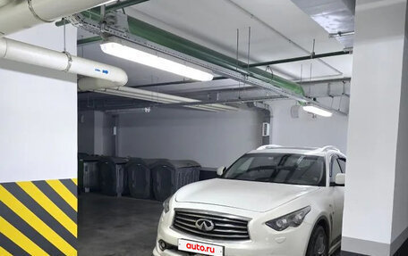 Infiniti QX70, 2013 год, 2 450 000 рублей, 4 фотография