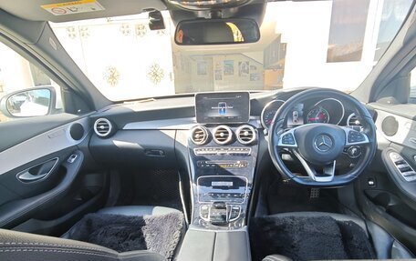 Mercedes-Benz C-Класс, 2018 год, 2 100 000 рублей, 5 фотография