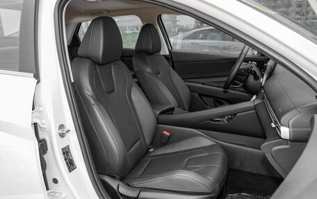 Hyundai Elantra, 2026 год, 2 091 000 рублей, 25 фотография