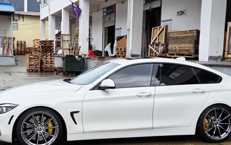 BMW 4 серия, 2018 год, 2 700 000 рублей, 4 фотография