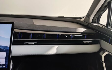 Geely Atlas, 2025 год, 3 500 000 рублей, 13 фотография