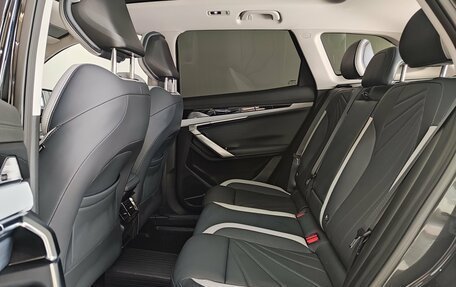 Geely Atlas, 2025 год, 3 500 000 рублей, 19 фотография