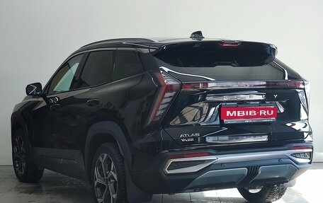 Geely Atlas, 2025 год, 3 500 000 рублей, 8 фотография