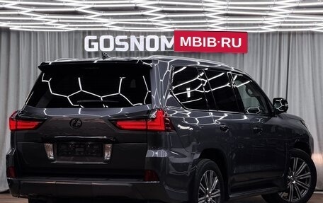 Lexus LX III, 2017 год, 6 499 990 рублей, 4 фотография