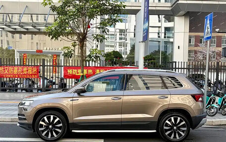 Skoda Karoq I, 2023 год, 2 340 777 рублей, 4 фотография