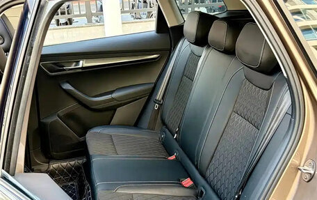 Skoda Karoq I, 2023 год, 2 340 777 рублей, 13 фотография