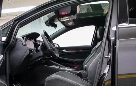Volkswagen Golf VIII, 2022 год, 1 580 000 рублей, 6 фотография