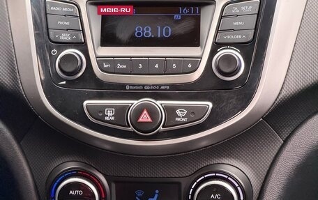 Hyundai Solaris II рестайлинг, 2014 год, 1 025 000 рублей, 18 фотография