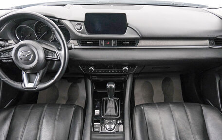 Mazda 6, 2019 год, 2 449 000 рублей, 11 фотография