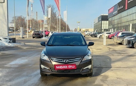 Hyundai Solaris II рестайлинг, 2015 год, 750 000 рублей, 2 фотография