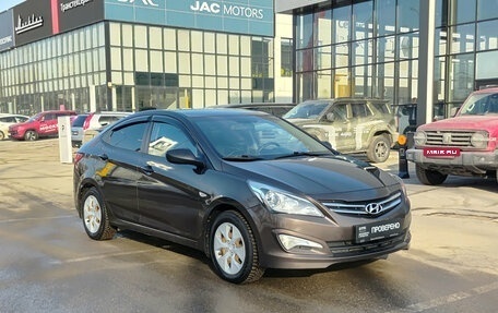 Hyundai Solaris II рестайлинг, 2015 год, 750 000 рублей, 3 фотография