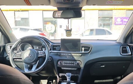 KIA cee'd III, 2019 год, 1 900 000 рублей, 9 фотография