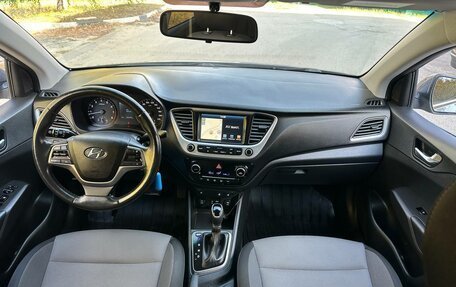 Hyundai Solaris II рестайлинг, 2017 год, 1 099 999 рублей, 9 фотография