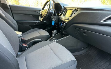 Hyundai Solaris II рестайлинг, 2017 год, 1 099 999 рублей, 10 фотография