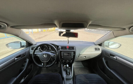 Volkswagen Jetta VI, 2016 год, 820 000 рублей, 6 фотография