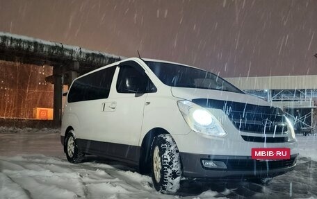 Hyundai H-1 II рестайлинг, 2011 год, 1 400 000 рублей, 7 фотография