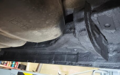 Hyundai H-1 II рестайлинг, 2011 год, 1 400 000 рублей, 17 фотография