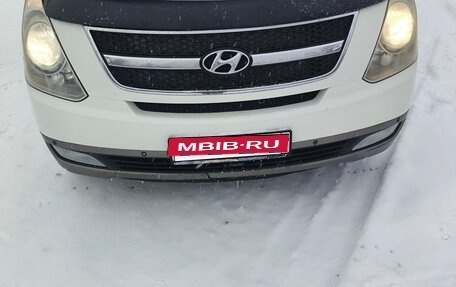 Hyundai H-1 II рестайлинг, 2011 год, 1 400 000 рублей, 16 фотография
