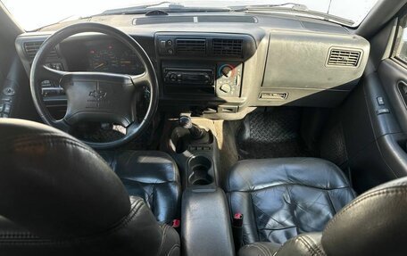 Chevrolet Blazer II рестайлинг, 1996 год, 500 000 рублей, 9 фотография