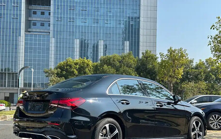 Mercedes-Benz A-Класс, 2022 год, 1 830 777 рублей, 12 фотография