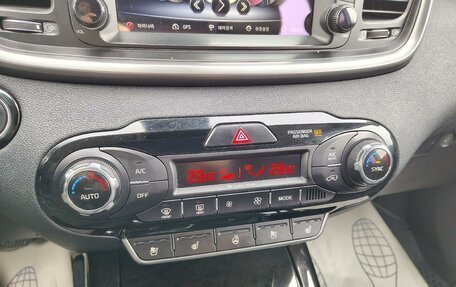 KIA Sorento III Prime рестайлинг, 2016 год, 2 350 000 рублей, 28 фотография