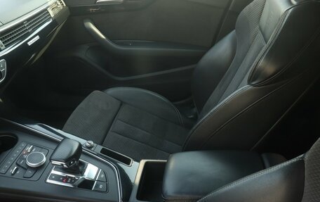 Audi A4, 2016 год, 2 600 000 рублей, 16 фотография